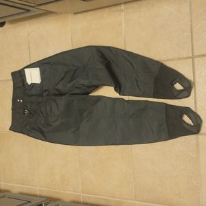 Obermeyer NWT snow pants size 4